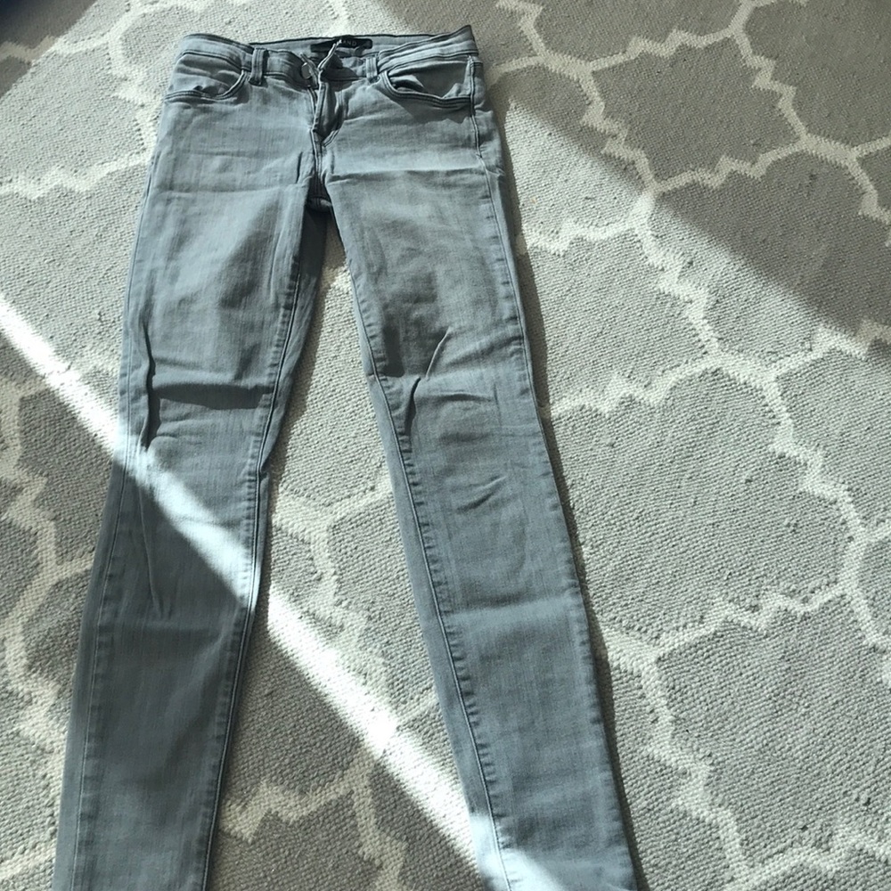 JBrand super skinney onyx jeans style6201524 sze25